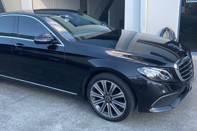 Luxury Vehicle Transfer Brisbane Airport to Gold Coast Hotels - How This Transfer Compares to Other Options