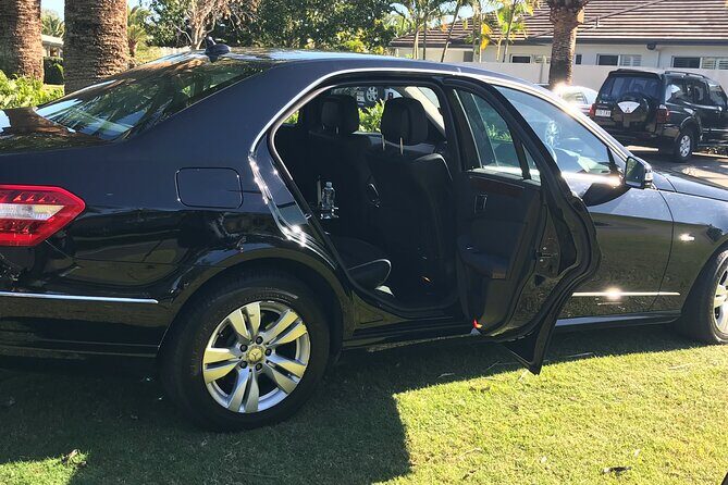 Luxury Vehicle Transfers Gold Coast Airport to Gold Coast Hotels - Why Consider a Luxury Transfer on the Gold Coast?