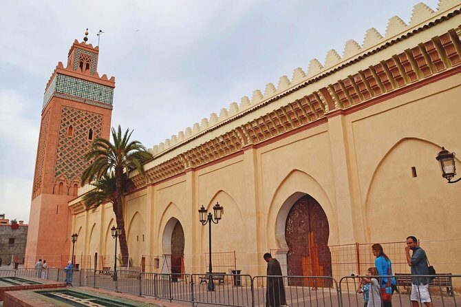 Luxury VIP Half-Day of Marrakech into History & Culture. - Wandering the Souks