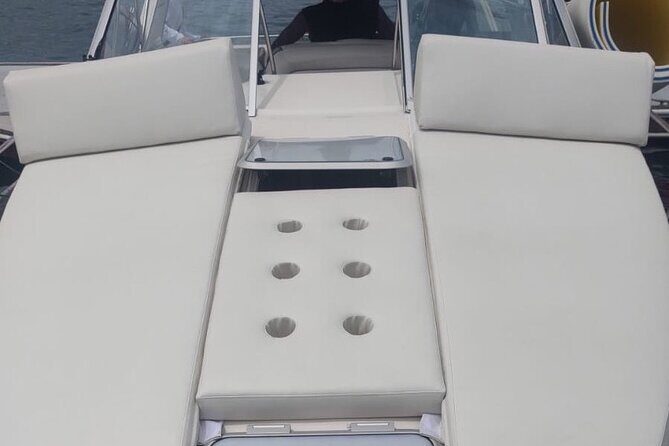 Luxury Yacht Charter and Arch Tour in Cabo San Lucas - The Experience in Detail
