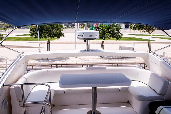 Luxury Yacht Dubai - Book 56 ft Yacht Cruise up to 24 people - Who Will Love This Trip?