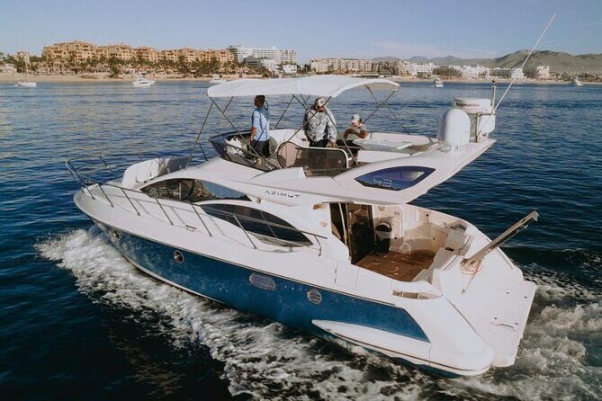 Luxury Yacht Experience in Los Cabos 45 FT - Key Points