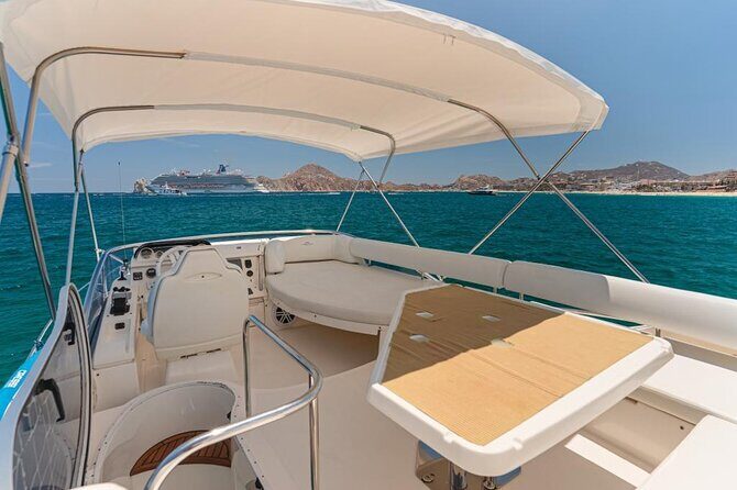 Luxury Yacht Experience in Los Cabos 45 FT - Setting the Scene: What This Tour Offers