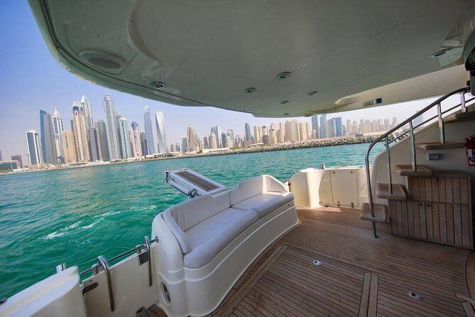 Luxury Yacht Tour Around Palm Island - FAQ