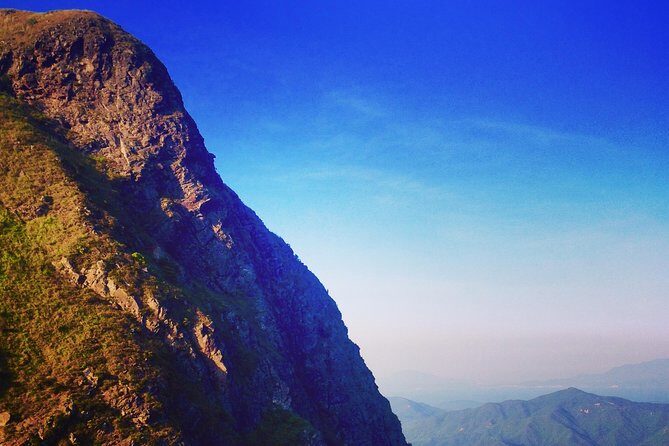 Ma On Shan Climbing Adventure - Discover the Ma On Shan Climbing Adventure: An Authentic Hong Kong Hike