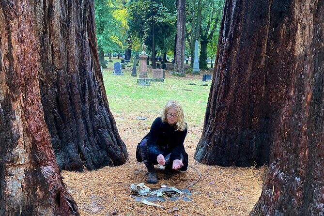 Macabre Ghost History of Portland, Oregon walking tour - An overview of the experience