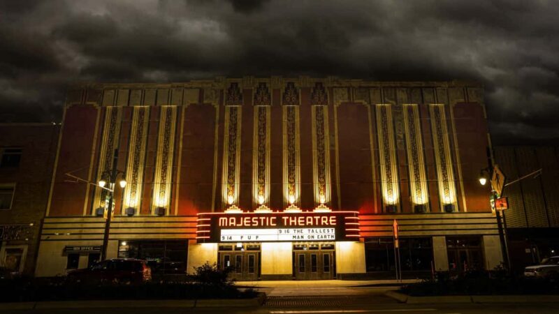 Macabre, Murder, & Mayhem in Motor City: Detroit Ghost Tour - An Honest Look at the Detroit Ghost Tour
