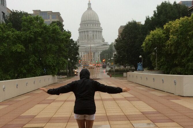 Madison, Wisconsin Scavenger Hunt - What Is the Madison, Wisconsin Scavenger Hunt?
