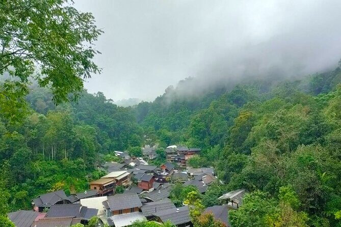 Mae Kampong Village, Hot Springs, Bor Sang Umbrellas Making Tour - Exploring the Itinerary: What to Expect
