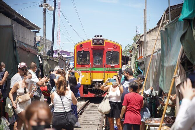 Maeklong Railway Market and Floating Market - Who Should Consider This Tour?