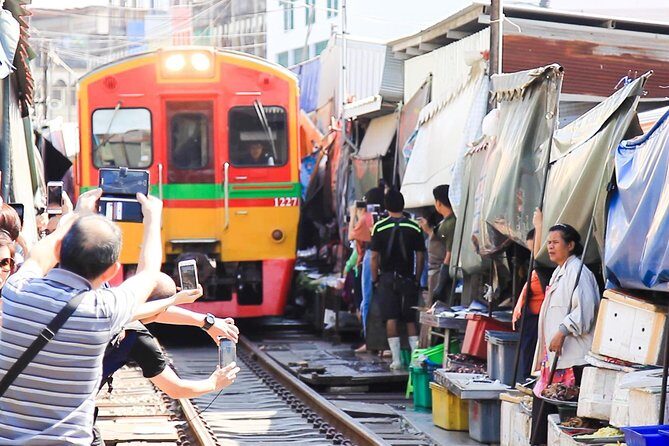 Maeklong Railway Market, Tha Kha Floating Market And The Hidden Gems - An In-Depth Look at the Tour Experience