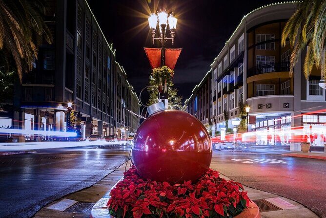 Magical Christmas Wonders: A San Francisco Stroll - Who Should Sign Up?