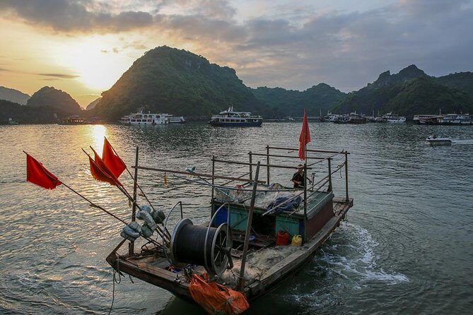 Magical Sunset and Evening with glowing plankton by Cat Ba Local - Value for Money