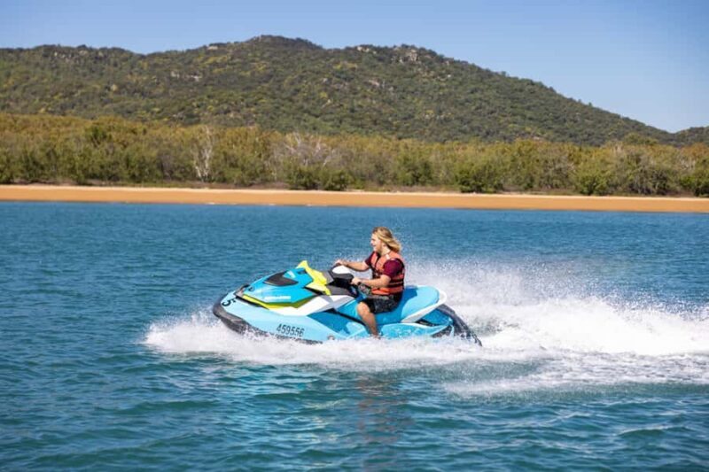 Magnetic Island 30-Minute Jet Ski Hire 1 to 4 People - Key Points