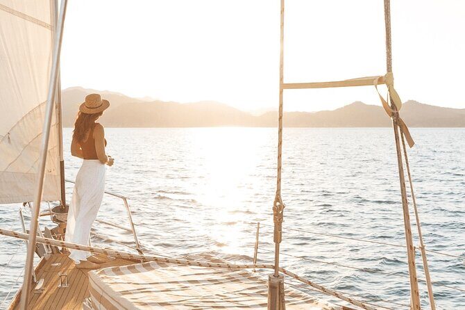 Magnetic Island Sip and Sail Sunset Cruise - Magnetic Island Sip and Sail Sunset Cruise: A Calm, Intimate Taste of Paradise