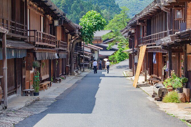 Magome & Tsumago Nakasendo Trail Day Hike with Government-Licensed Guide - What’s Included and What’s Not?