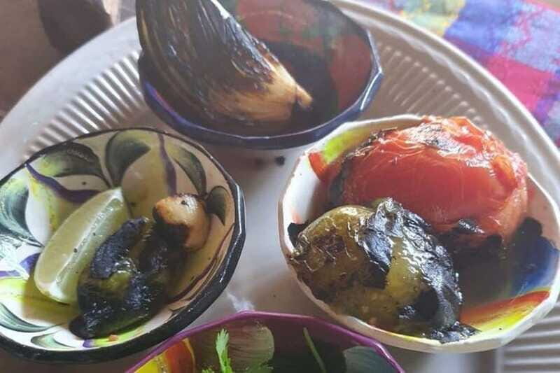 Mahahual: Salsa Cooking Lessons with Beach Break Experience - Free Beach Time and Open Bar