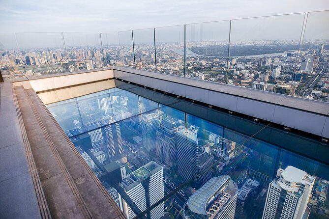 Mahanakhon Building Skywalk - Free Upgrade to Rooftop - An Overview of the Mahanakhon SkyWalk Experience