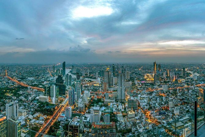 Mahanakhon Sky Walk Tour in Bangkok - The Itinerary Breakdown: How Your 3 Hours Unfolds