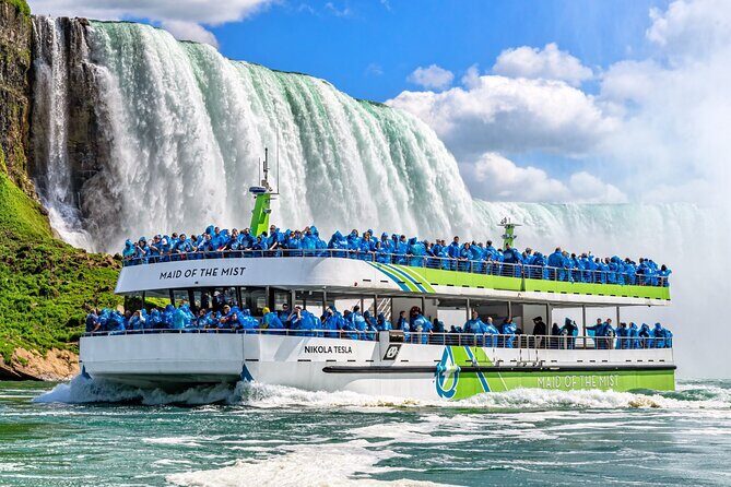 Maid of the Mist Boat and Cave of the Winds with Hotel pickup USA - Key Points