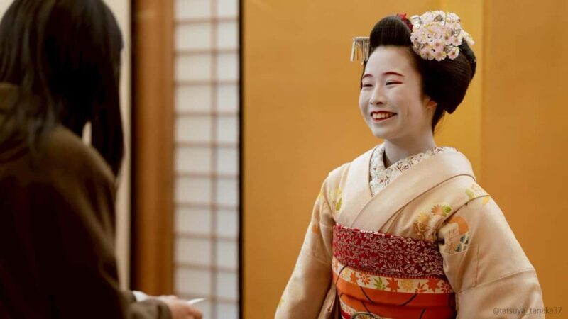 Maiko Dance and Tea Ceremony on a Noh Stage in Kyoto - The Sum Up