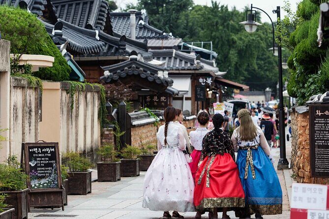 Maisan Cherry Blossom and Jeonju Hanok Village - Exploring the Day in Detail