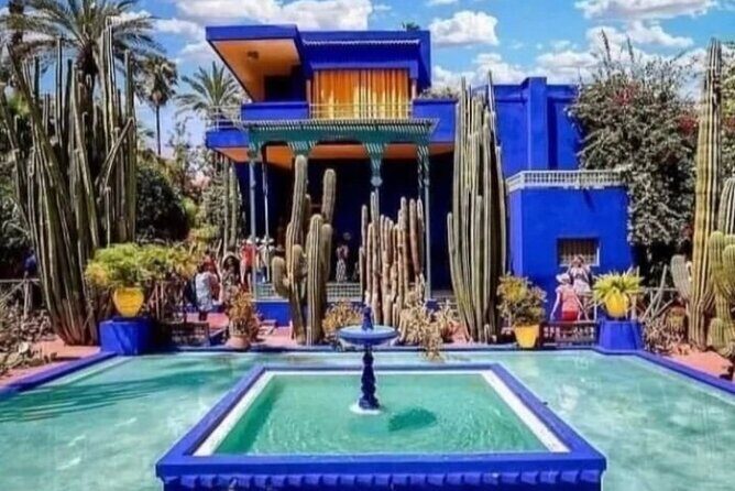 Majorelle Garden, St Laurent and Berber Museum Round Trip Ticket - Key Points