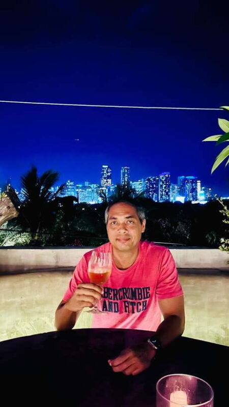 Makati Rooftop Barhopping with Local Guide - Key Points