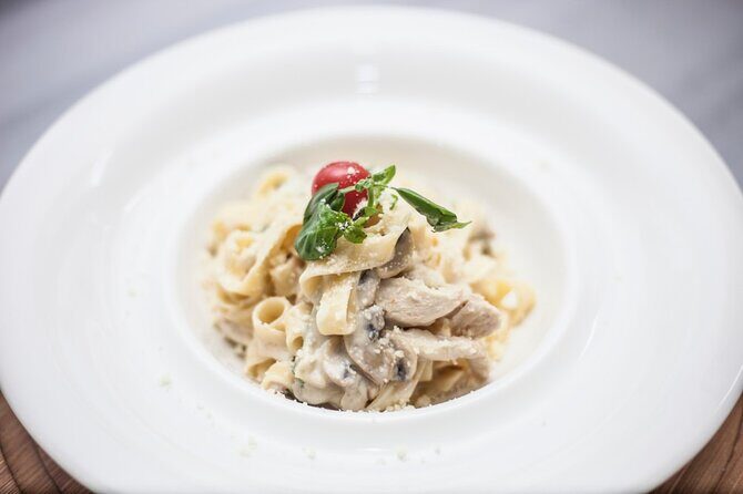 Make Authentic Pasta Alfredo With Local Chef in Minneapolis - Who Should Consider This Tour?