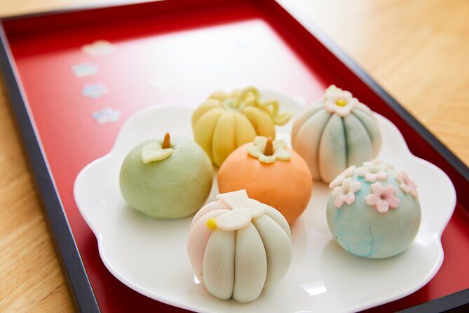 Making BeanPaste Rice Cake Experience in Seoul - Key Points