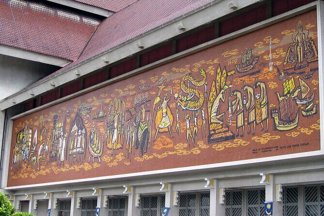 Malaysia National Museum with Kuala Lumpur City Famous Landmarks - Exploring the Itinerary in Detail