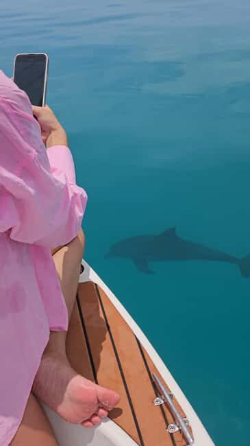 Maldives, Dhiffushi Shared Sunset Dolphin Cruise - FAQ