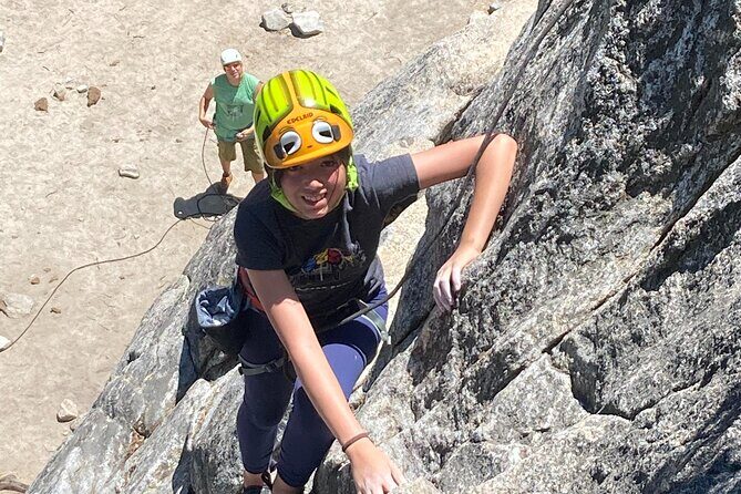 Mammoth Lakes Beginner Climbing Class - An In-Depth Look at the Mammoth Lakes Beginner Climbing Class