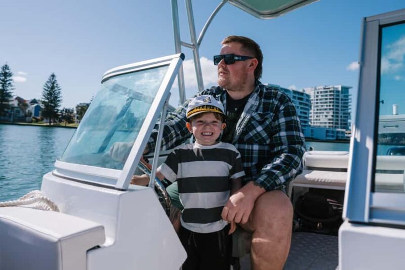 Mandurah: 6-Person Bowrider Boat Rental - The Experience of Wildlife Watching