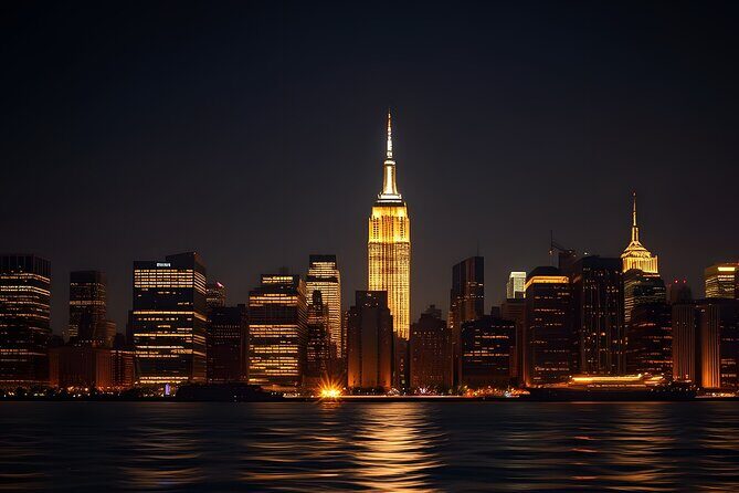 Manhattan Skyline Night Cruise Music from Midtown - The Experience: What to Expect on the Night Cruise