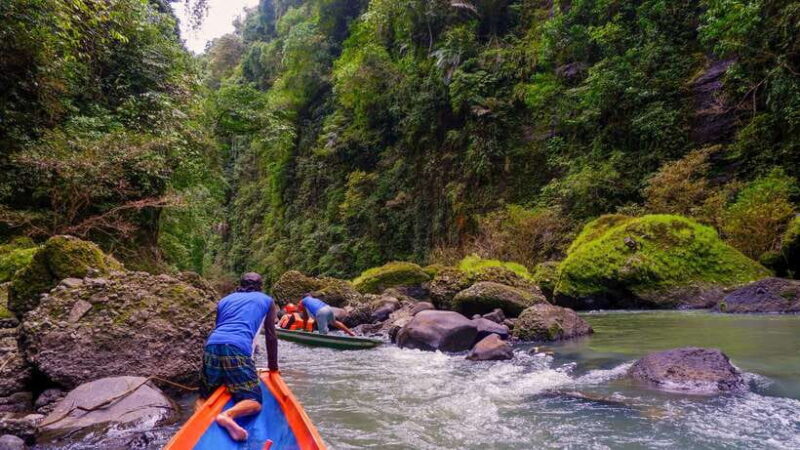 Manila and Pagsanjan Falls: 3-Day Package - Exploring Manila: A City of Contrasts