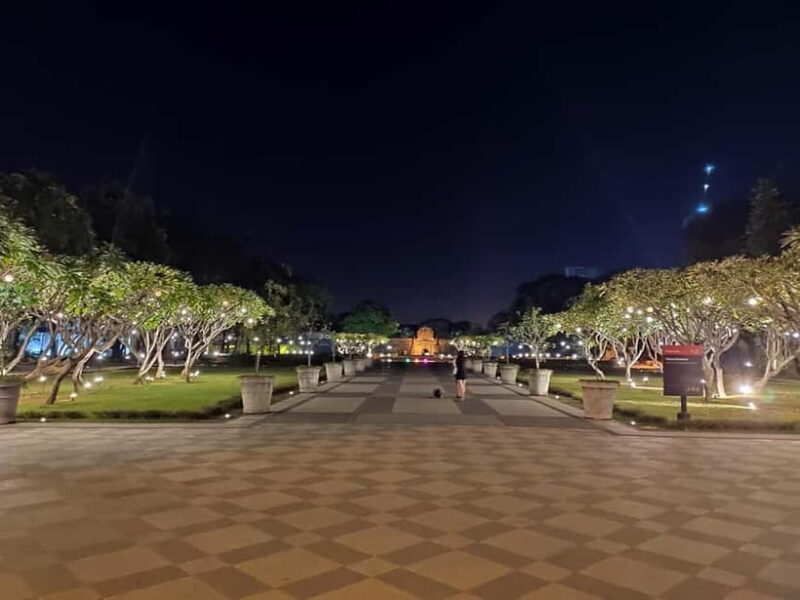 Manila: Enchanting Night Tour of Manila's Historic Landmarks - Cultural Insights and Authentic Experiences