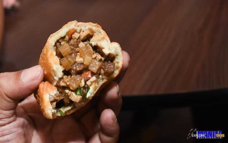 Manila: Guided Food Tour of Binondo with Tastings - Sweet Endings at a Historic Bakery