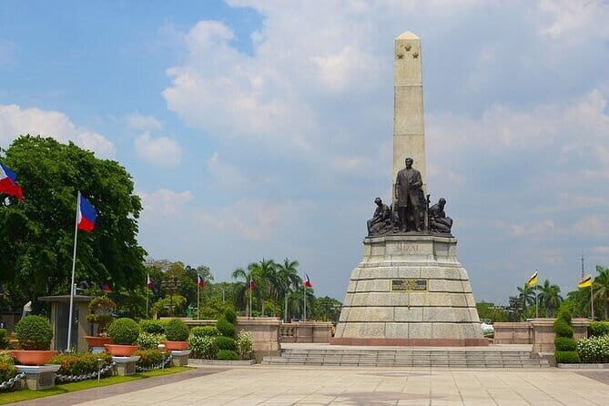 Manila Highlights Private Walking Tour With A Guide - Practical Details and Tips