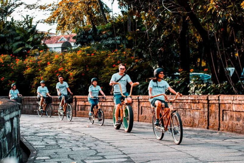Manila: Historical Bamboo Bike Tour in Intramuros - Exploring Intramuros on a Bamboo Bike