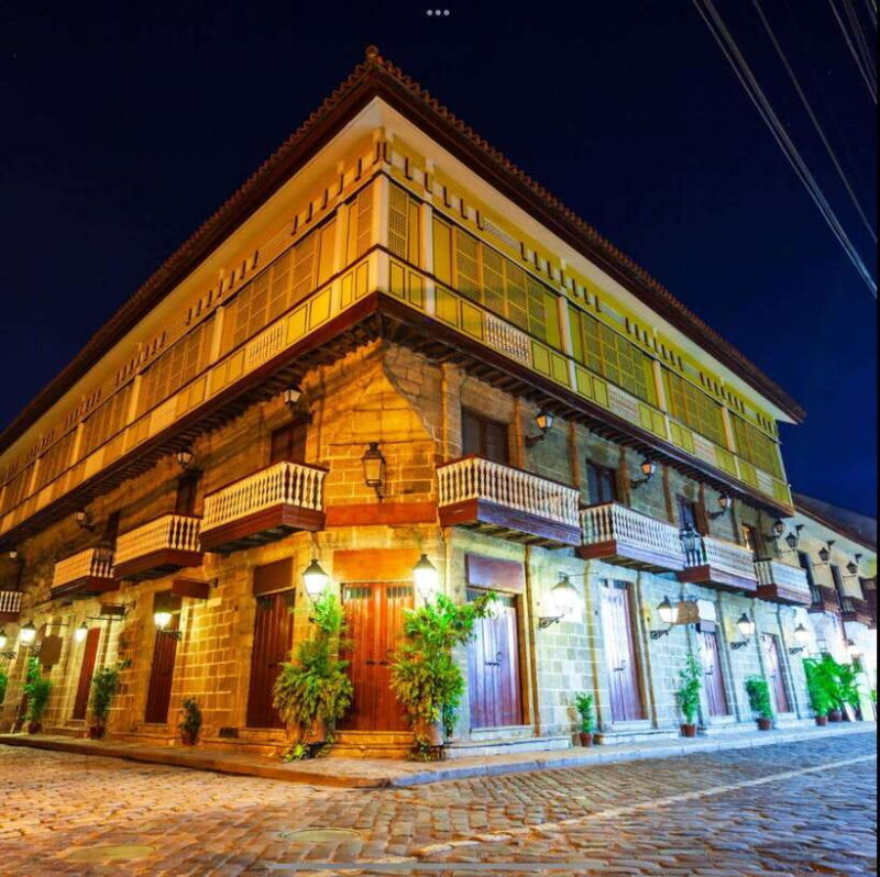Manila Motorcycle Night Tour - An In-Depth Look at the Manila Motorcycle Night Tour