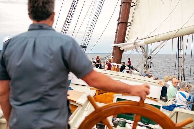 Manitou Fall Flavor Afternoon Sail Experience - The Sum Up: Who Will Get the Most Out of This Tour?