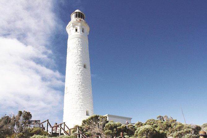 Margaret River, Caves, Wine and Cape Leeuwin Lighthouse Tour from Perth - An Honest Look at the Margaret River, Caves, Wine, and Cape Leeuwin Lighthouse Tour from Perth