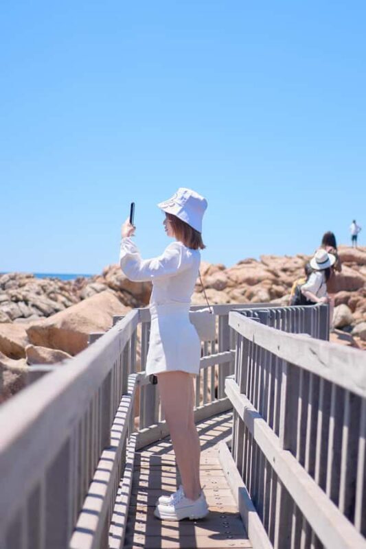 Margaret River Day Tour: Wine, Jetty Train & Canal Rocks - FAQ