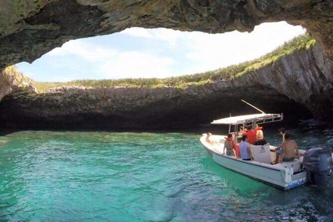 Marietas Islands Tour: enter the hidden beach 100% GUARANTEED - Key Points