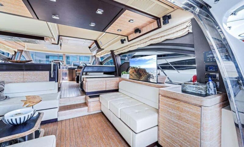 Marina Del Rey: Private Half-Day Azimut Yacht Charter - An Insiders Guide to the Azimut Yacht Charter Experience