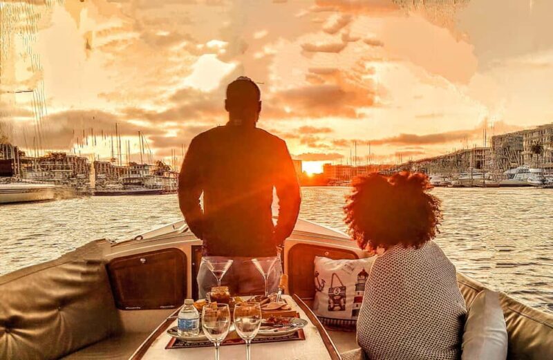 Marina Del Rey: Romantic Cruise, Dinner Charcuterie or Sushi - Key Points