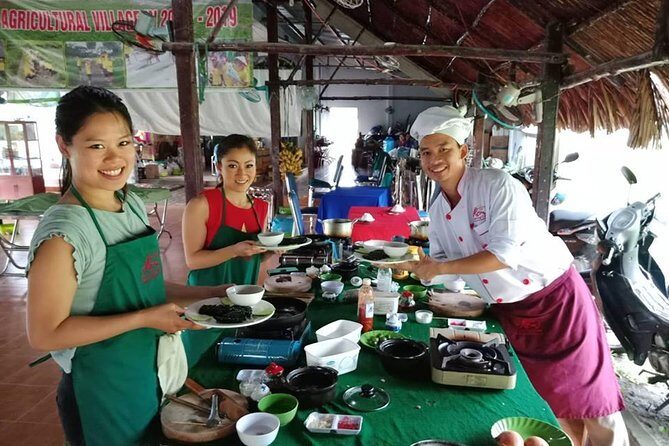 Market to Farm to Table Cooking Class in saigon - What You Can Expect from the Tour