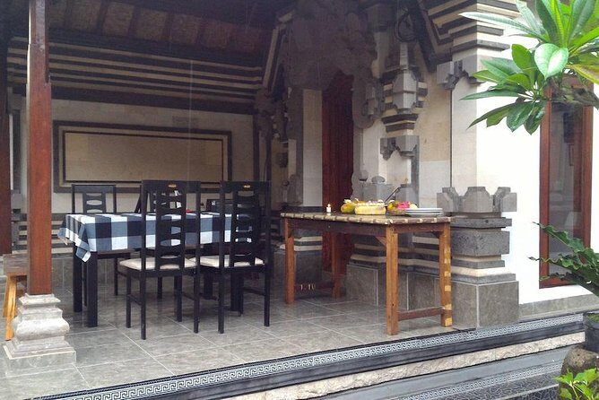 Market Tour & Authentic Balinese Cooking Class in Ubud with Putu - The Sum Up