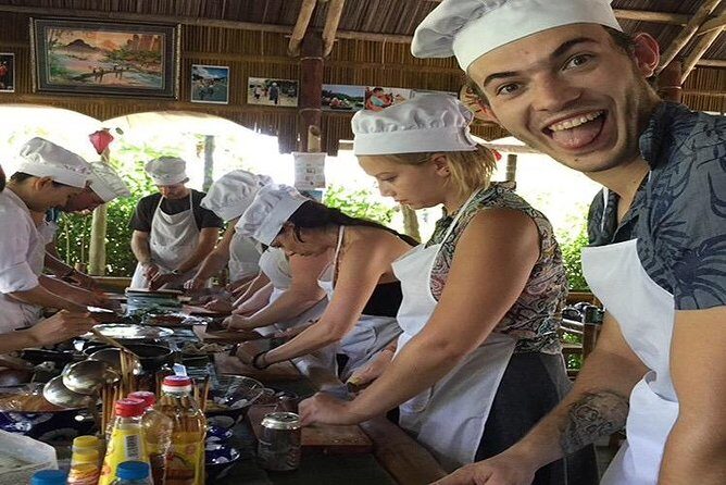 Market Tour , Basket Boat and Cooking Class Hoi An - How This Tour Compares to Others